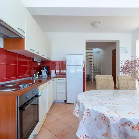 Apartment By The Sea Tkon, Pasman - 19913 Tkon