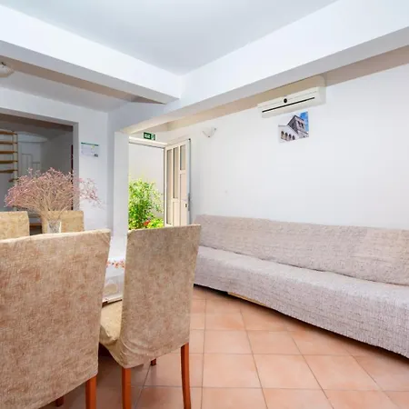 Apartment By The Sea Tkon, Pasman - 19913 Tkon