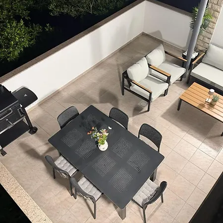Dom wakacyjny Seaside House Tkon, Pasman - 19913 Tkon