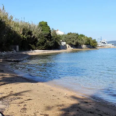 Apartment By The Sea Tkon, Pasman - 19913 Tkon