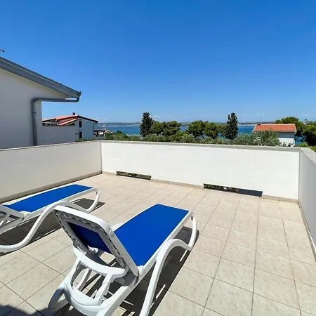 Apartment By The Sea Tkon, Pasman - 19913 Tkon