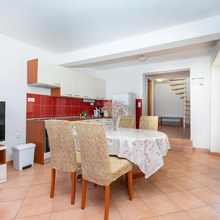 Apartment By The Sea Tkon, Pasman - 19913